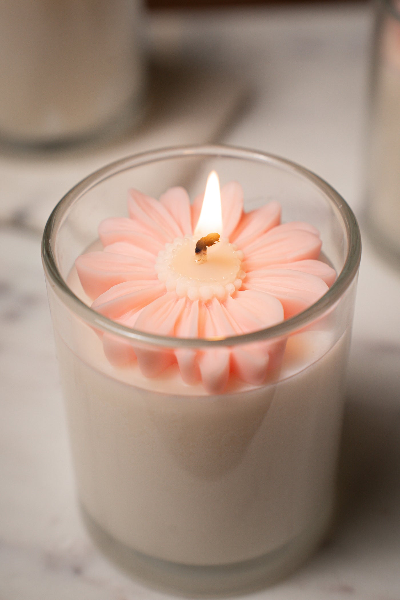 Daisy Candle